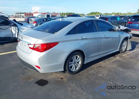 2014 Hyundai Sonata Gls z USA, uszkodzony, nr VIN 5NPEB4AC7EH846636